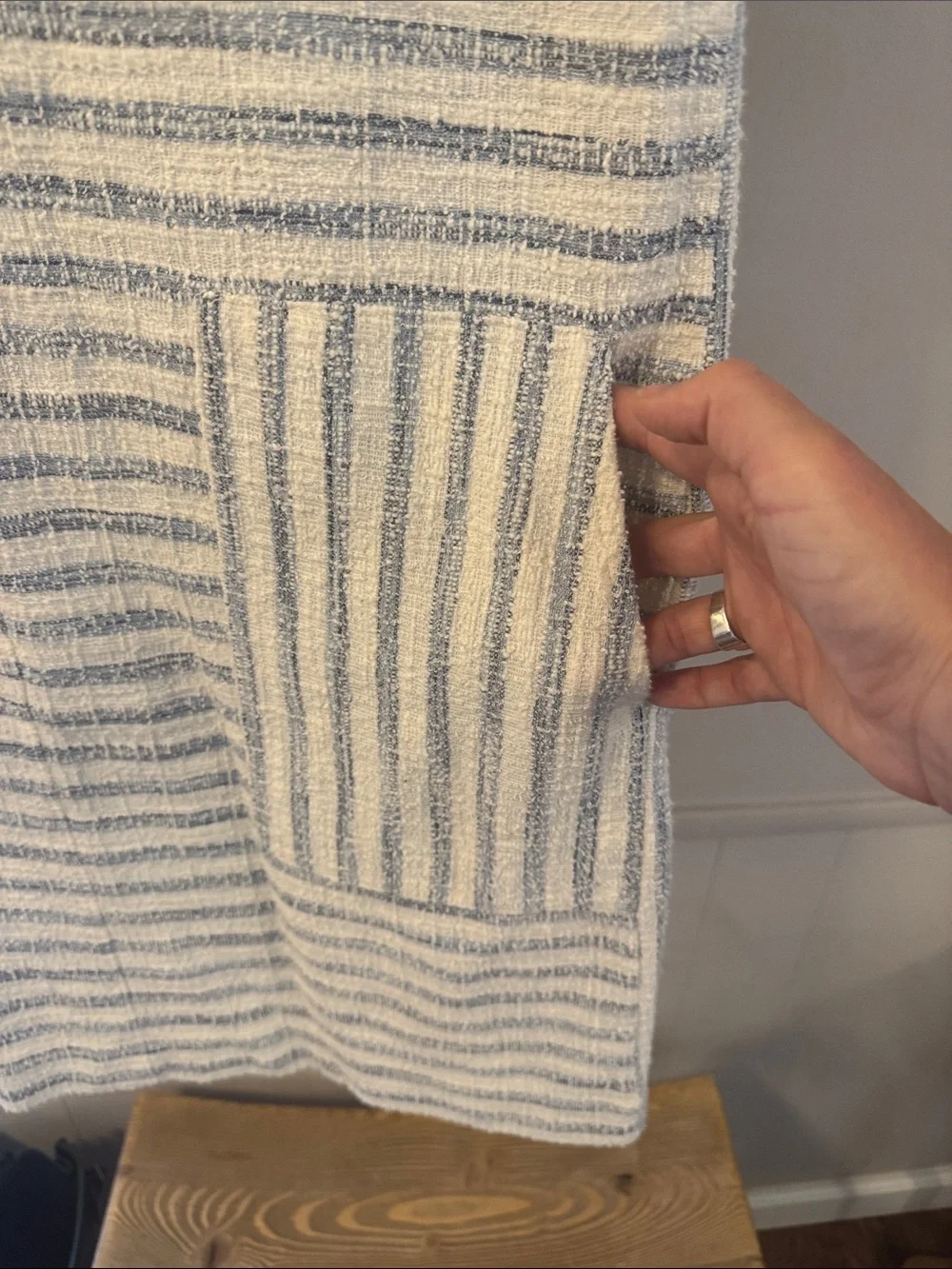 Lou & Grey Striped Short-Sleeve Boucle Shift Dress - White & Blue Size Medium